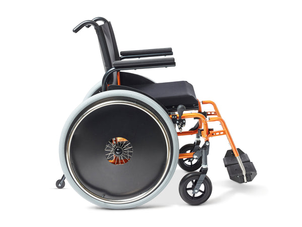 G1-Standard Folding-The LightGlide is our leading manual wheelchair. It’s lightweight yet reliably sturdy, and can be easily folded for convenient storage or travel. -Glide Products